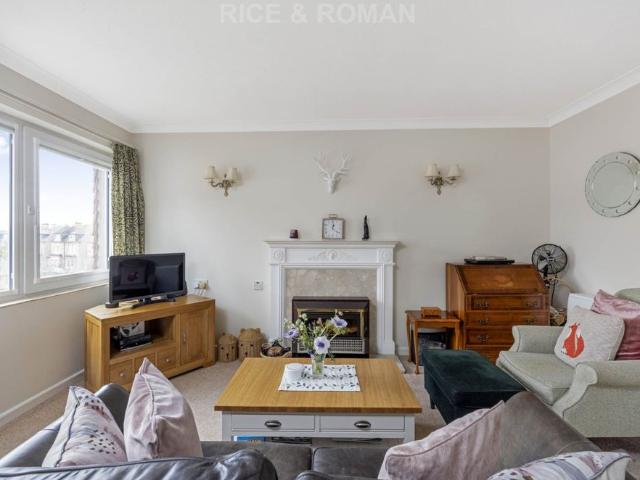 1 Bedroom Apartment, Bridge Court – Weybridge