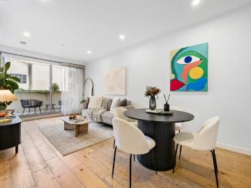 1 Bedroom Apartment Brighton VIC LS102431929