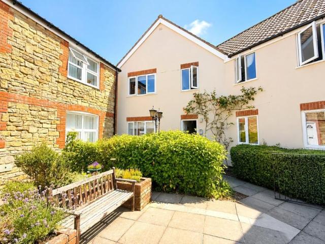1 Bedroom Apartment Bruton Somerset 106161228