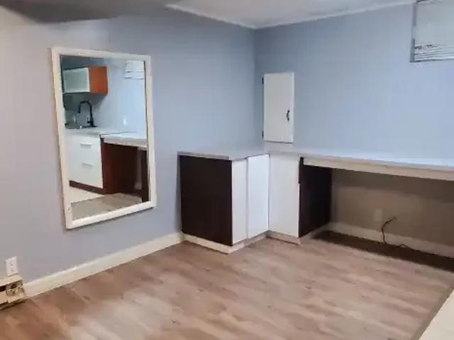1 Bedroom Apartment Calgary AB 104182004