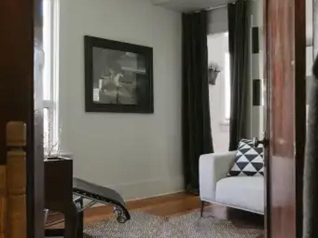1 Bedroom Apartment Calgary AB 104506718