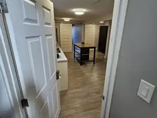 1 Bedroom Apartment Calgary AB 104535501