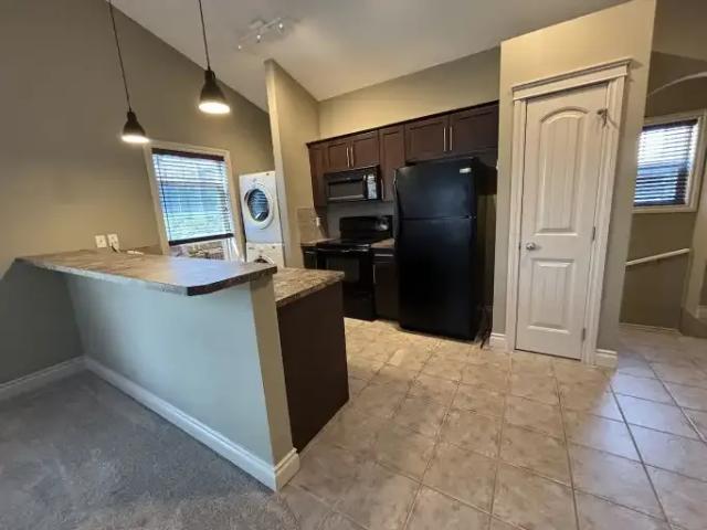 1 Bedroom Apartment Calgary AB 104888514
