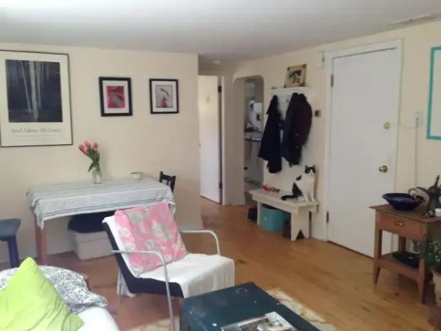 1 Bedroom Apartment Calgary AB 104895132