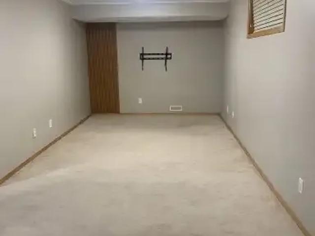 1 Bedroom Apartment Calgary AB 104957303