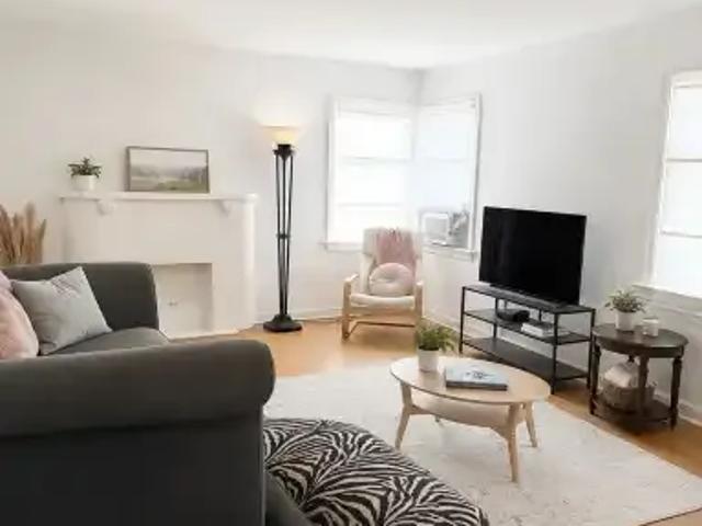 1 Bedroom Apartment Calgary AB 104957596