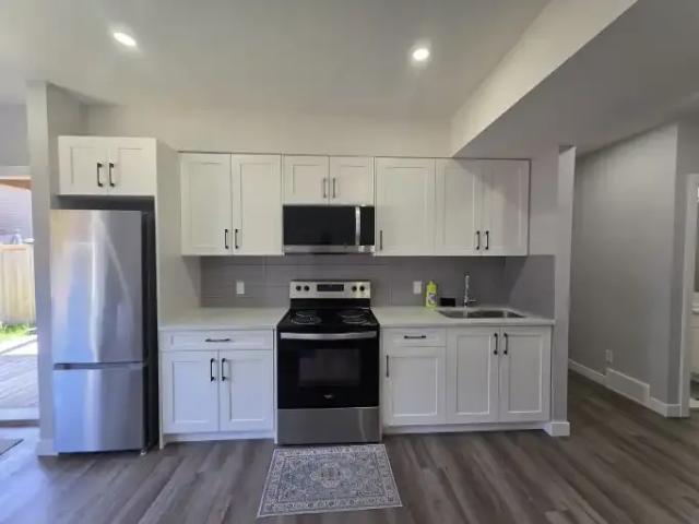 1 Bedroom Apartment Calgary AB 104986021
