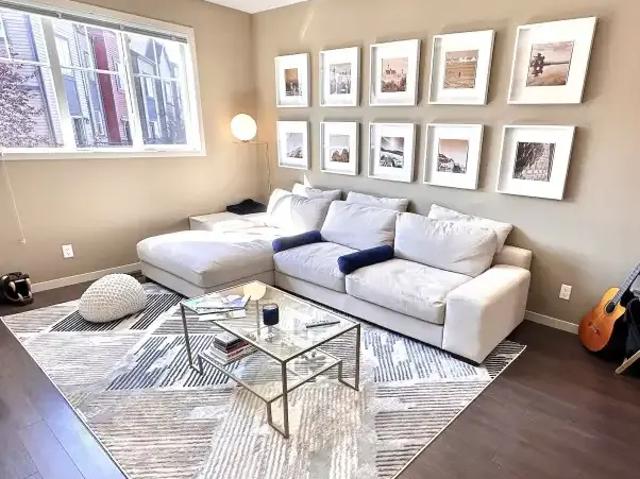 1 Bedroom Apartment Calgary AB 104991285