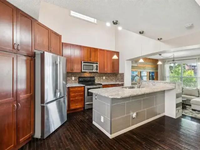 1 Bedroom Apartment Calgary AB 104991571