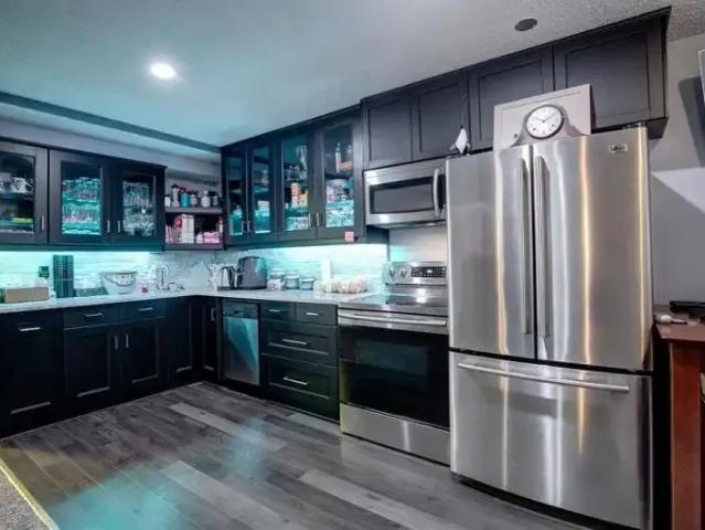 1 Bedroom Apartment Calgary AB 105009071