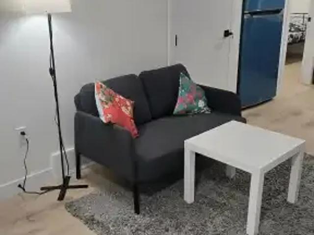 1 Bedroom Apartment Calgary AB 105087809