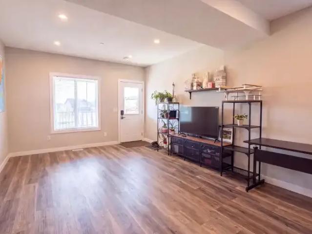 1 Bedroom Apartment Calgary AB 105185804