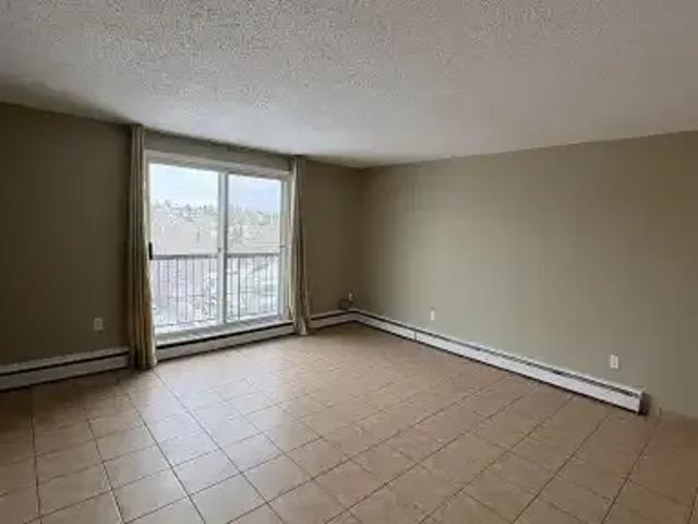 1 Bedroom Apartment Calgary AB 105226472