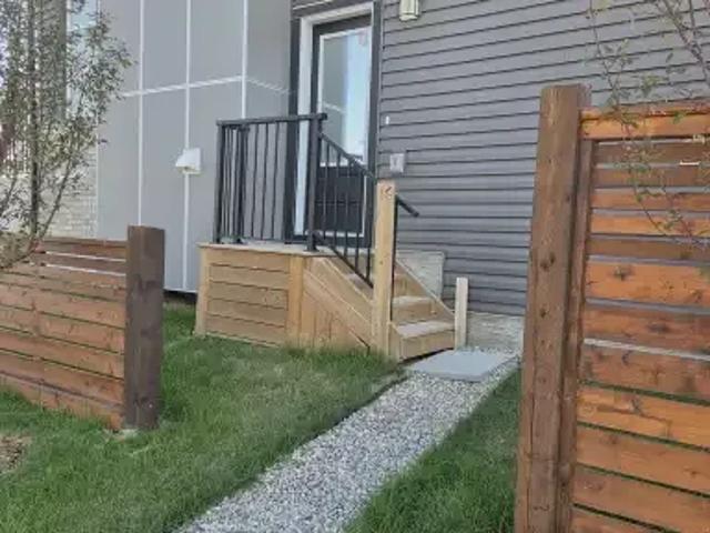 1 Bedroom Apartment Calgary AB 105226647