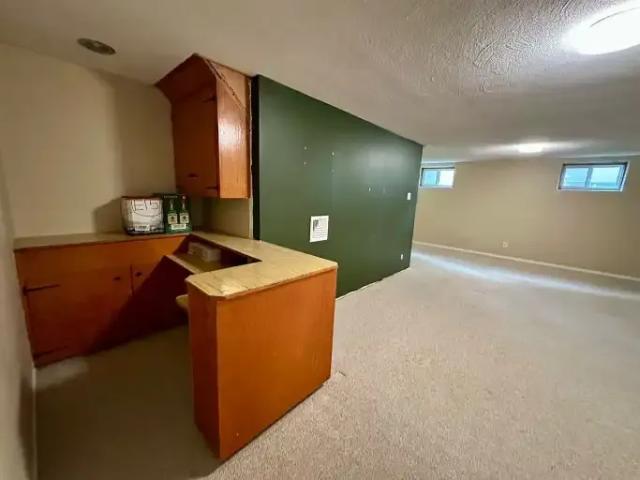 1 Bedroom Apartment Calgary AB 105394755
