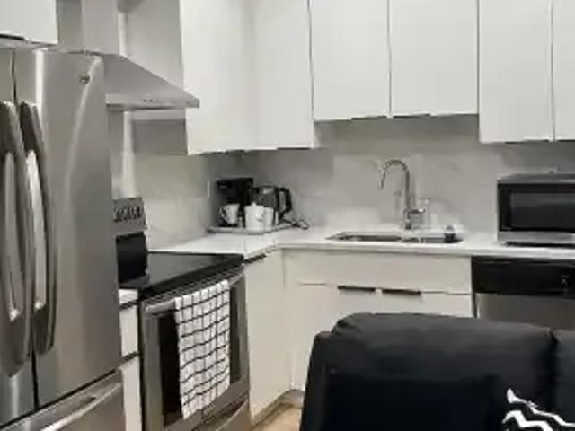 1 Bedroom Apartment Calgary AB 105623377