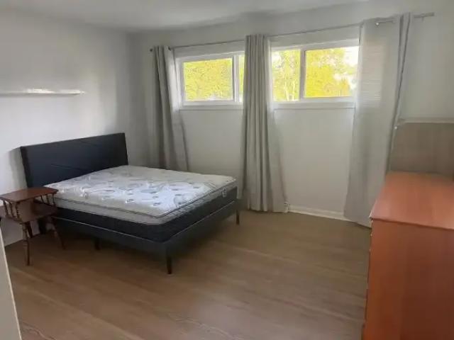 1 Bedroom Apartment Calgary AB 105654078