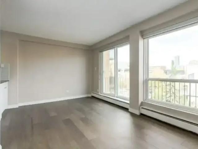 1 Bedroom Apartment Calgary AB 101184713