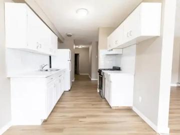 North Glenmore, Calgary, Alberta - Terrace