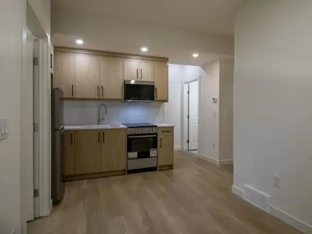 1 Bedroom Apartment Calgary AB 102952260