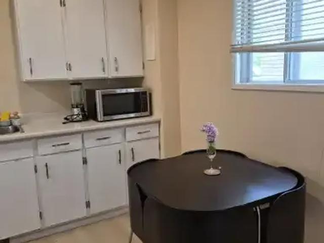 1 Bedroom Apartment Calgary AB 103920399