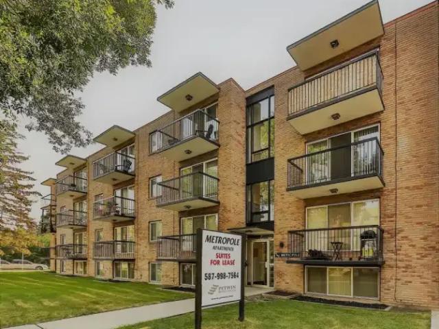 1 Bedroom Apartment Calgary AB LS104841095
