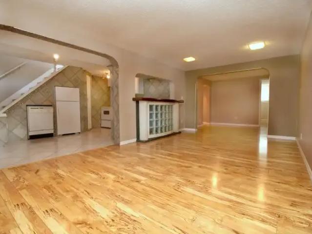 1 Bedroom Apartment Calgary AB LS105623618
