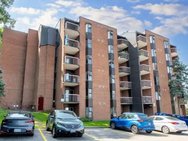 1 Bedroom Apartment Cambridge ON 104875884