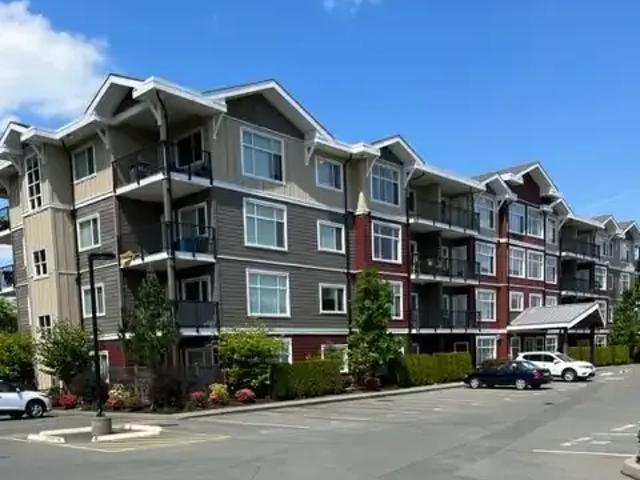 1 Bedroom Apartment Campbell River BC 105394611