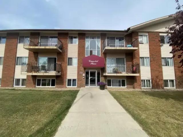 1 Bedroom Apartment Camrose AB 103215548