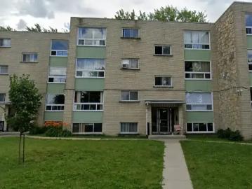 1 Bedroom Apartment Chambly QC 103090756