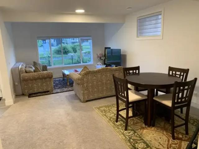 1 Bedroom Apartment Cochrane AB 105905655