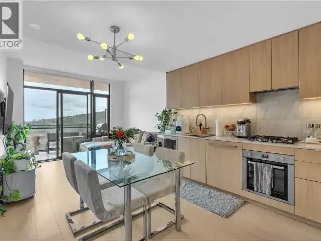 1 Bedroom Apartment Coquitlam BC 104142763