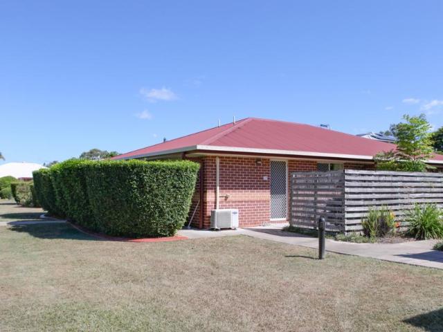 1 Bedroom Apartment Deagon QLD 101909382