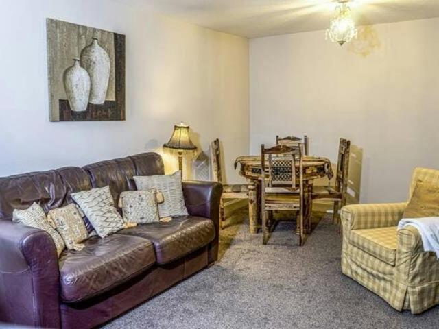 1 Bedroom Apartment Edinburgh Edinburgh 101588110