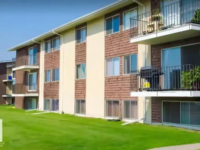 1 Bedroom Apartment Edmonton AB LS104183137