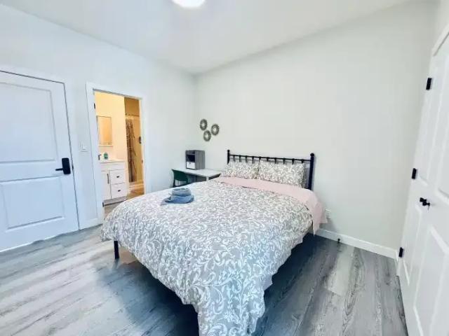 1 Bedroom Apartment Edmonton AB LS104401166
