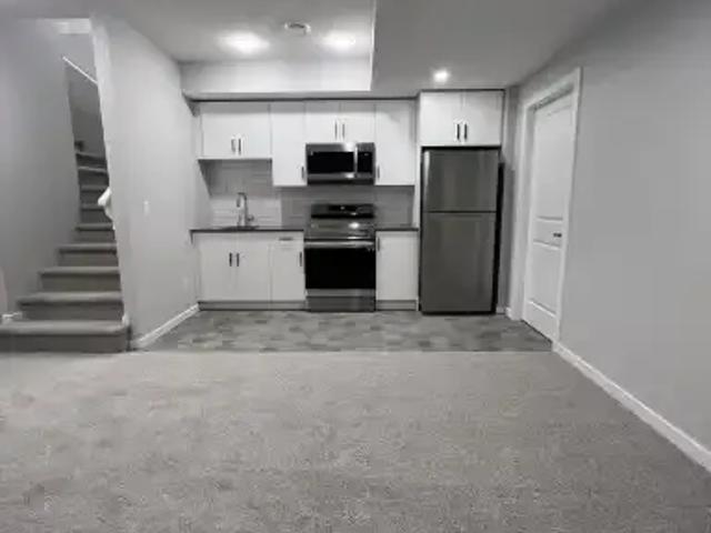 1 Bedroom Apartment Edmonton AB LS104535554