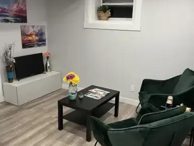 1 Bedroom Apartment Edmonton AB LS105623887