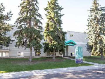 King Edward Park, Edmonton, Alberta - Balcony