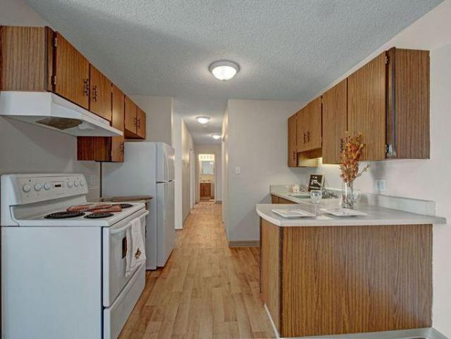 1 Bedroom Apartment Edmonton AB LS93690608