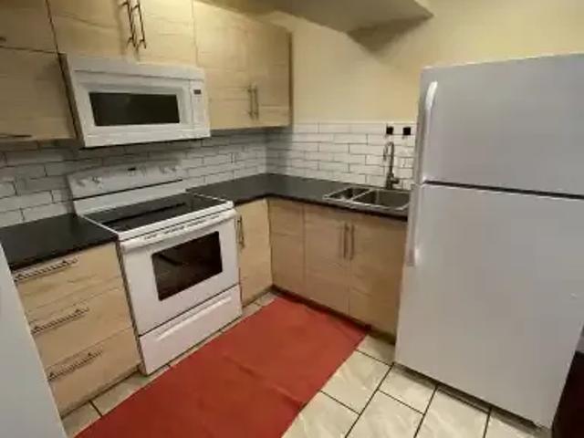 1 Bedroom Apartment Edmonton AB 104506745