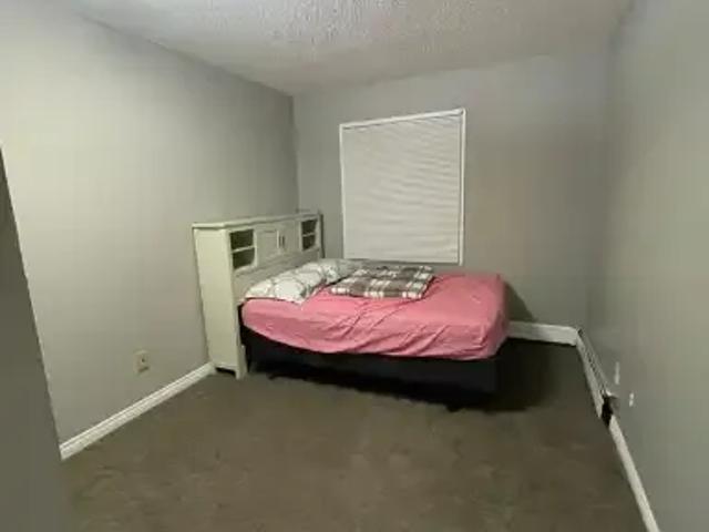 1 Bedroom Apartment Edmonton AB 105135629