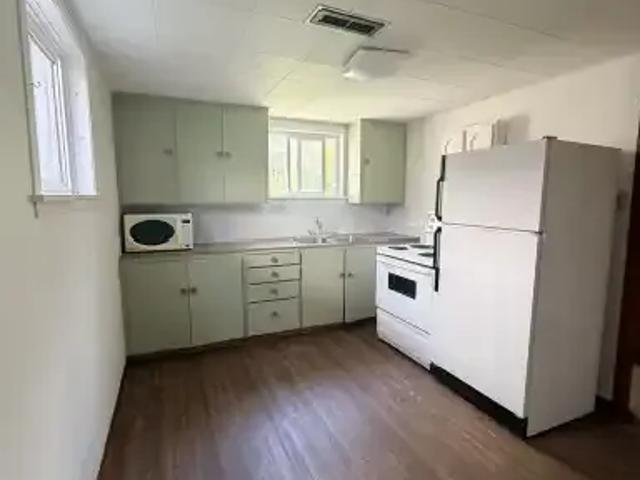 1 Bedroom Apartment Edmonton AB 105248804