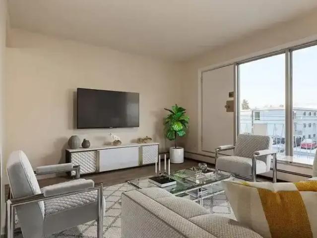 1 Bedroom Apartment Edmonton AB 105267816