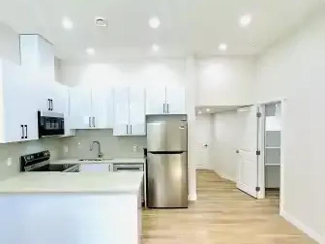 1 Bedroom Apartment Edmonton AB 105580617
