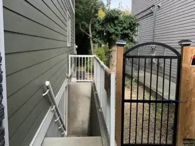 1 Bedroom Apartment Edmonton AB 105782218