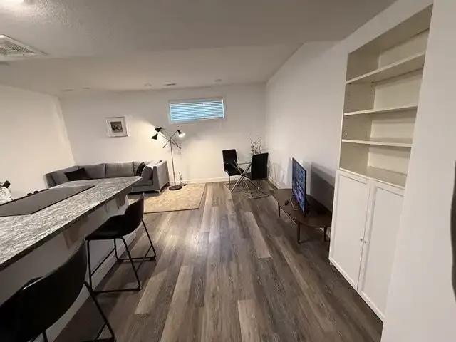 1 Bedroom Apartment Edmonton AB 105923597