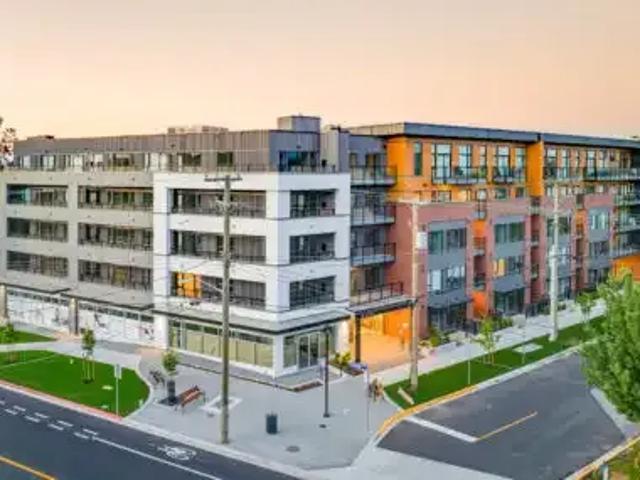 1 Bedroom Apartment Esquimalt BC 102951870