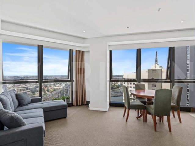 1 BEDROOM APARTMENT FURNISHED! THE BEST LOCATION!